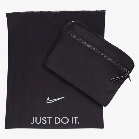 Nike One Luxe Women’s Training Bag (32L) - Picture 6 of 16